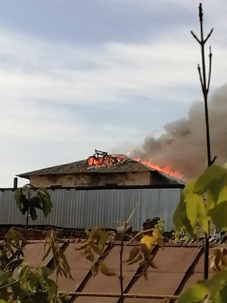 Подслушано в кирсанове. Кирсанов пожар. Пожар в бане. Пожар в Кирсанове сегодня.